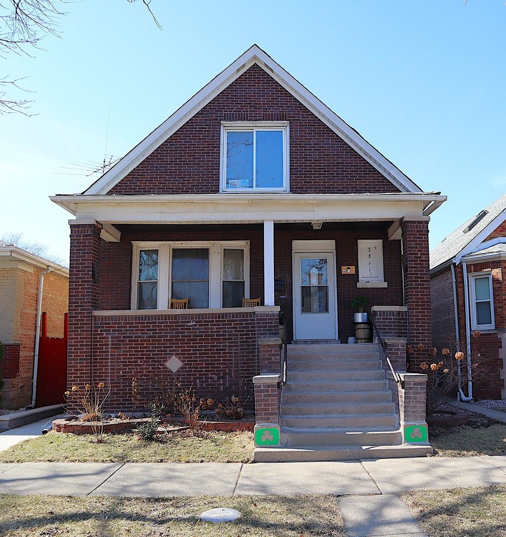 6616 Kedvale Avenue, Chicago, IL 60629