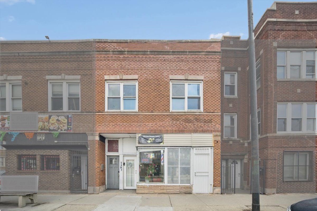 5411 W North Avenue — Chicago, IL 60639