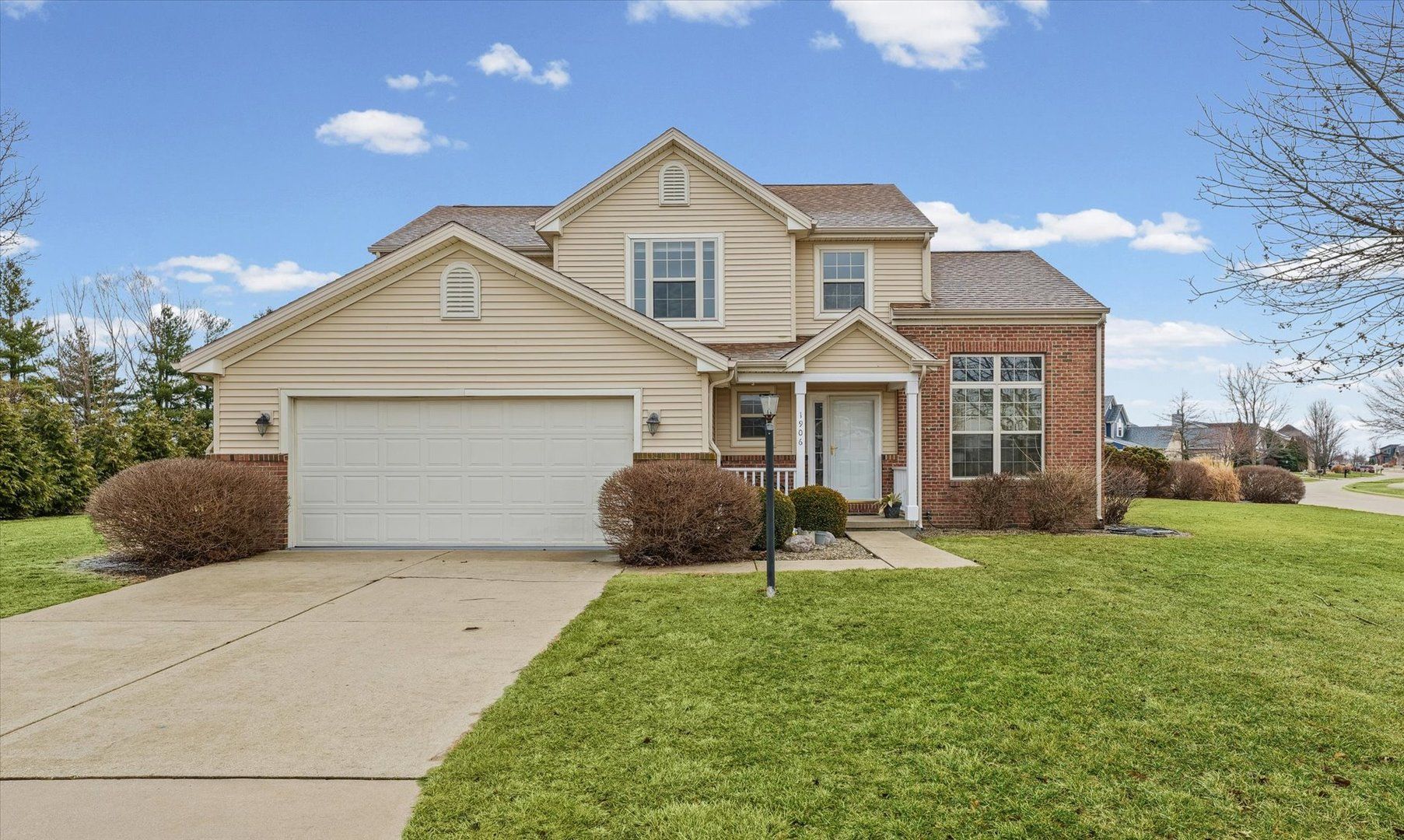 1906 S VENTURI Court — Urbana, IL 61802
