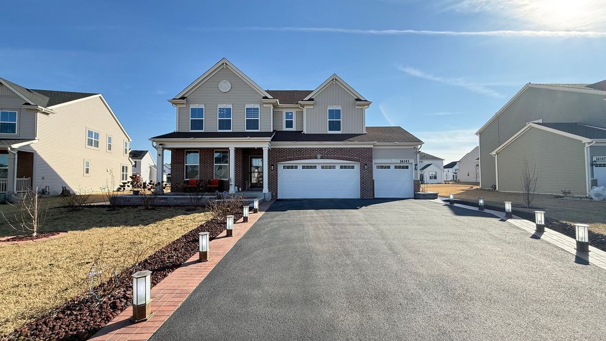 16143 Lakeview Road, Plainfield, IL 60586