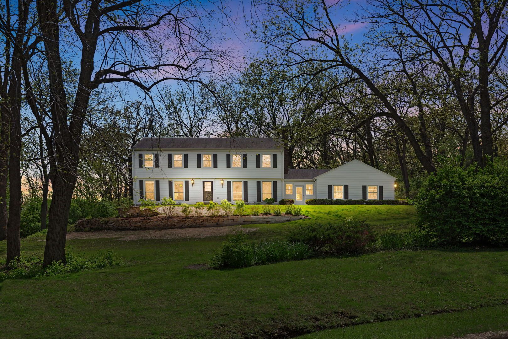 1126 Crane Drive — Sleepy Hollow, IL 60118