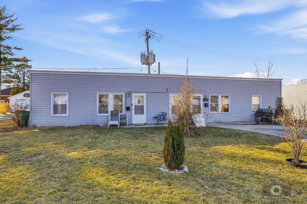 1519-21 Raynor Avenue, Joliet, IL 60435