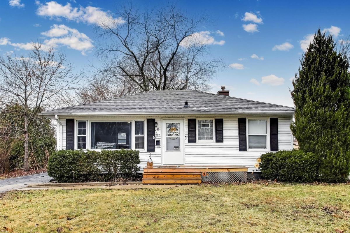 223 Oneill Street, Joliet, IL 60436
