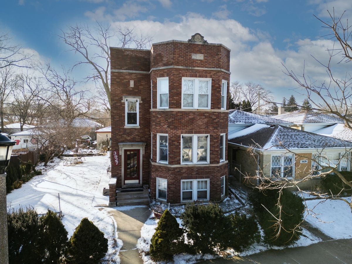 3927 Kirk Street, Skokie, IL 60076