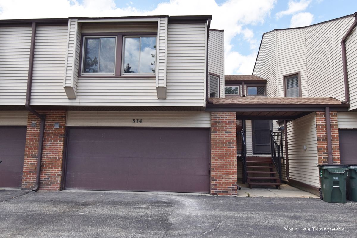 374 Juniper Tree Court, Hoffman Estates, IL 60169