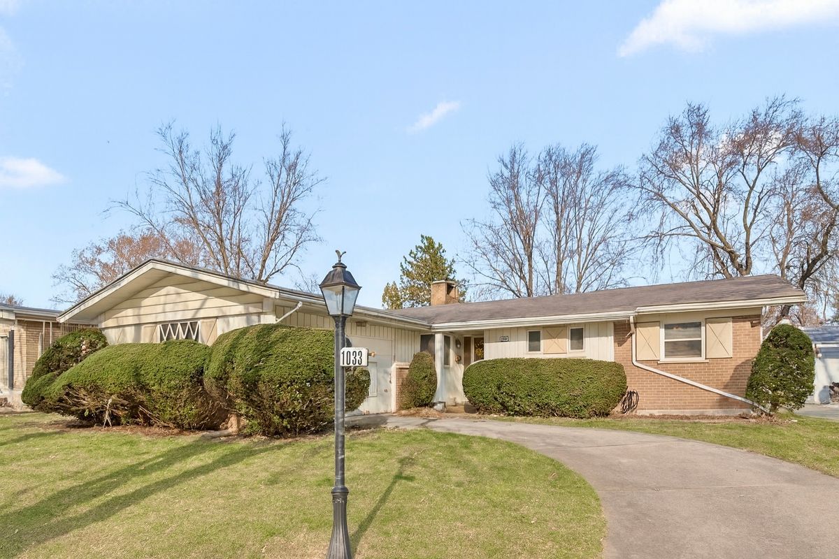 1033 Ohio Street, Glenwood, IL 60425