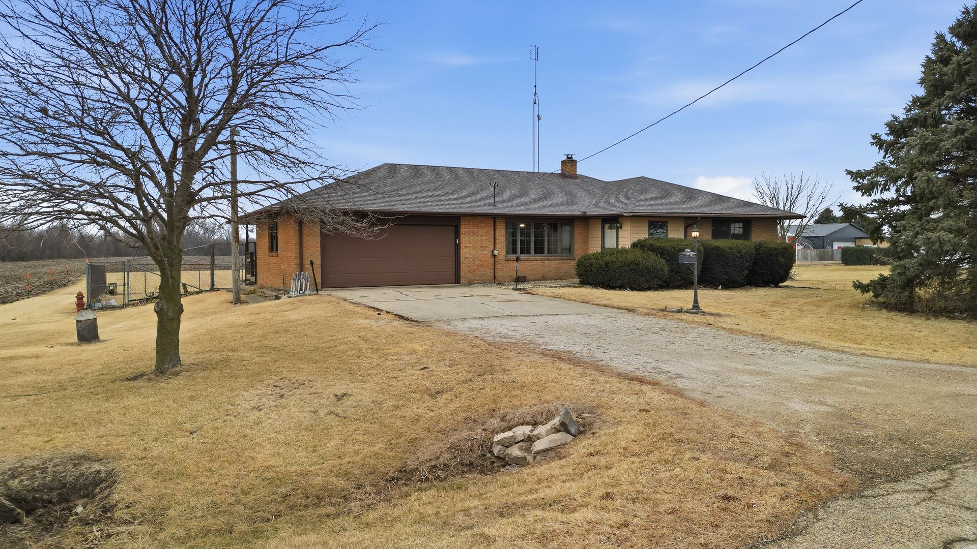 34078 1800 North Avenue — Arlington, IL 61312