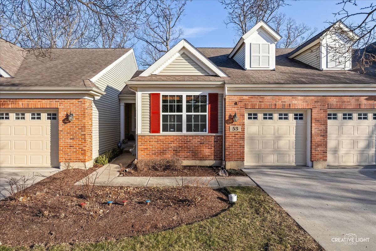 53 TALL GRASS Court, Streamwood, IL 60107