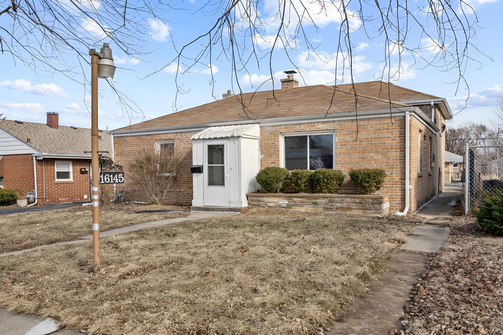 16145 Honore Avenue — Markham, IL 60428