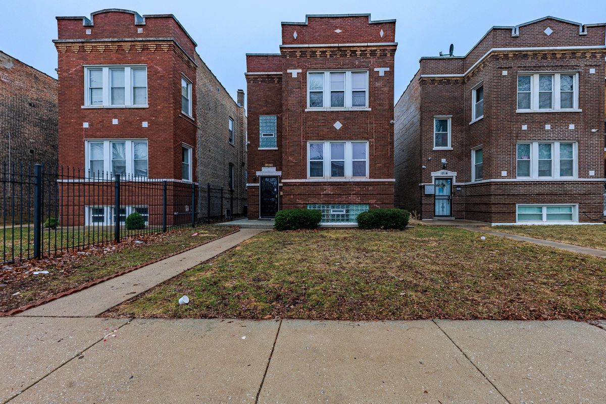 1810 Long Avenue, Chicago, IL 60639