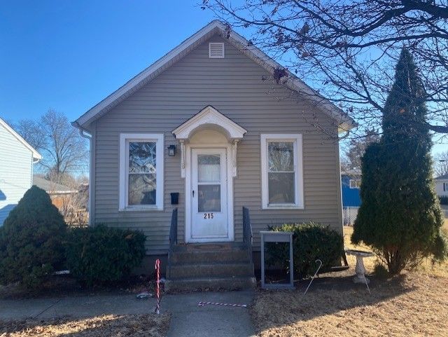 215 W 5th Street — Spring Valley, IL 61362