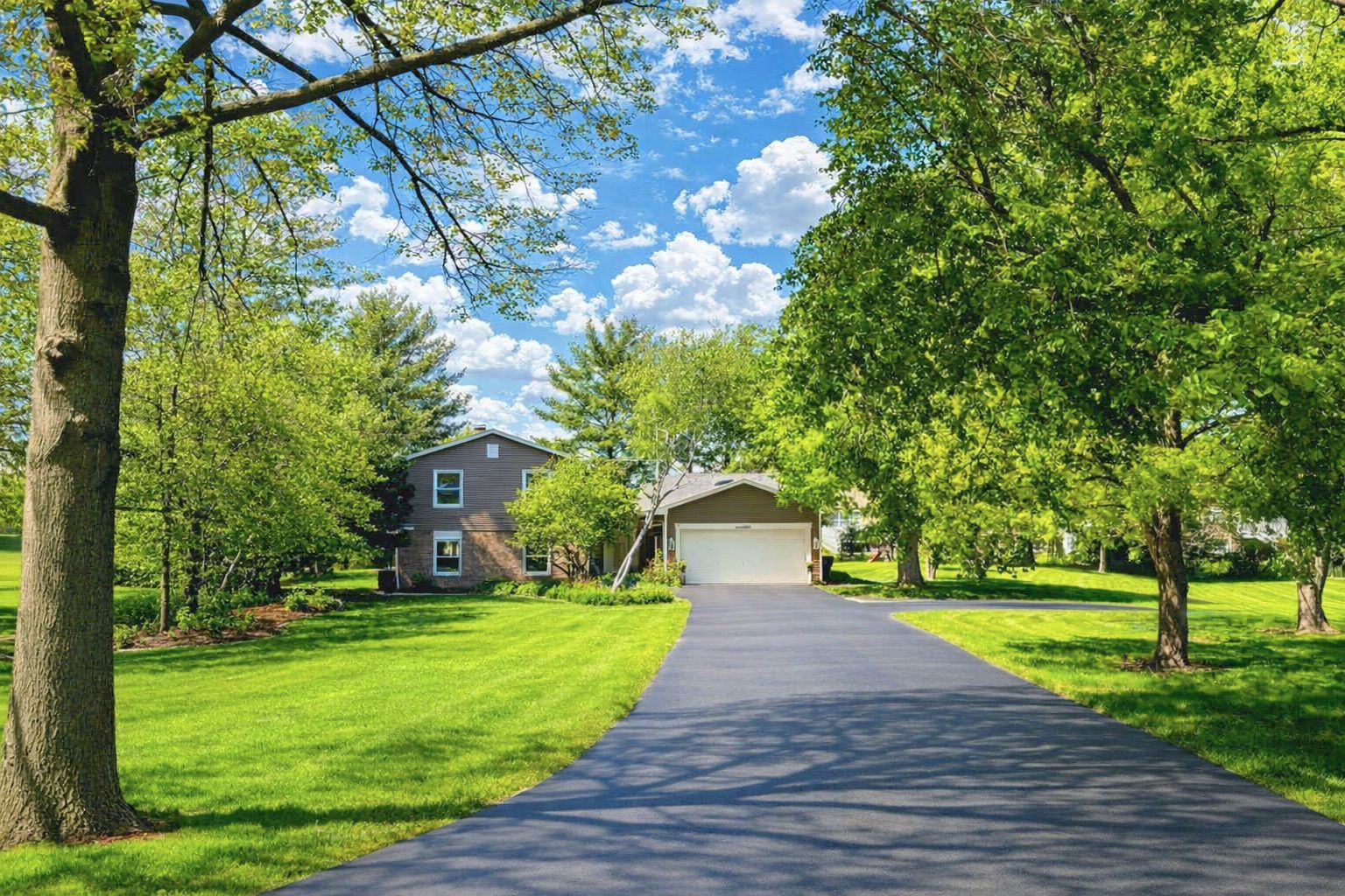 13310 N Red Coat Drive — Lemont, IL 60439