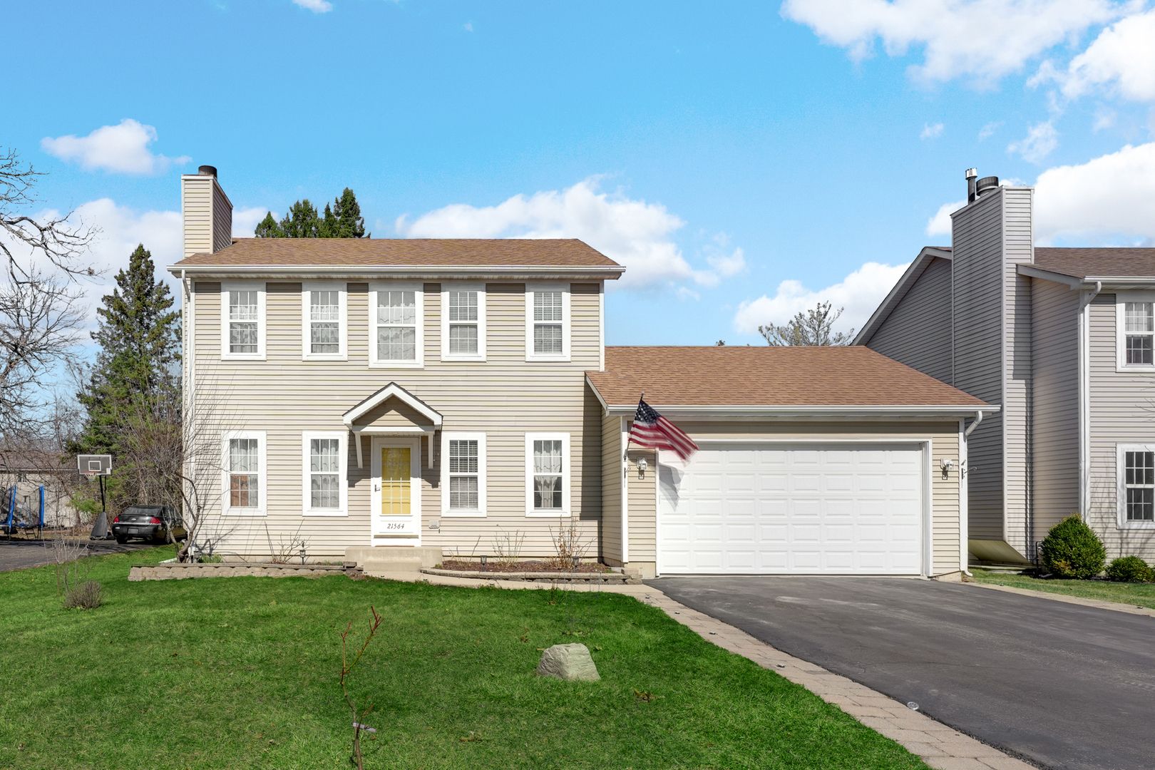 21564 W SARAH Drive — Lake Villa, IL 60046