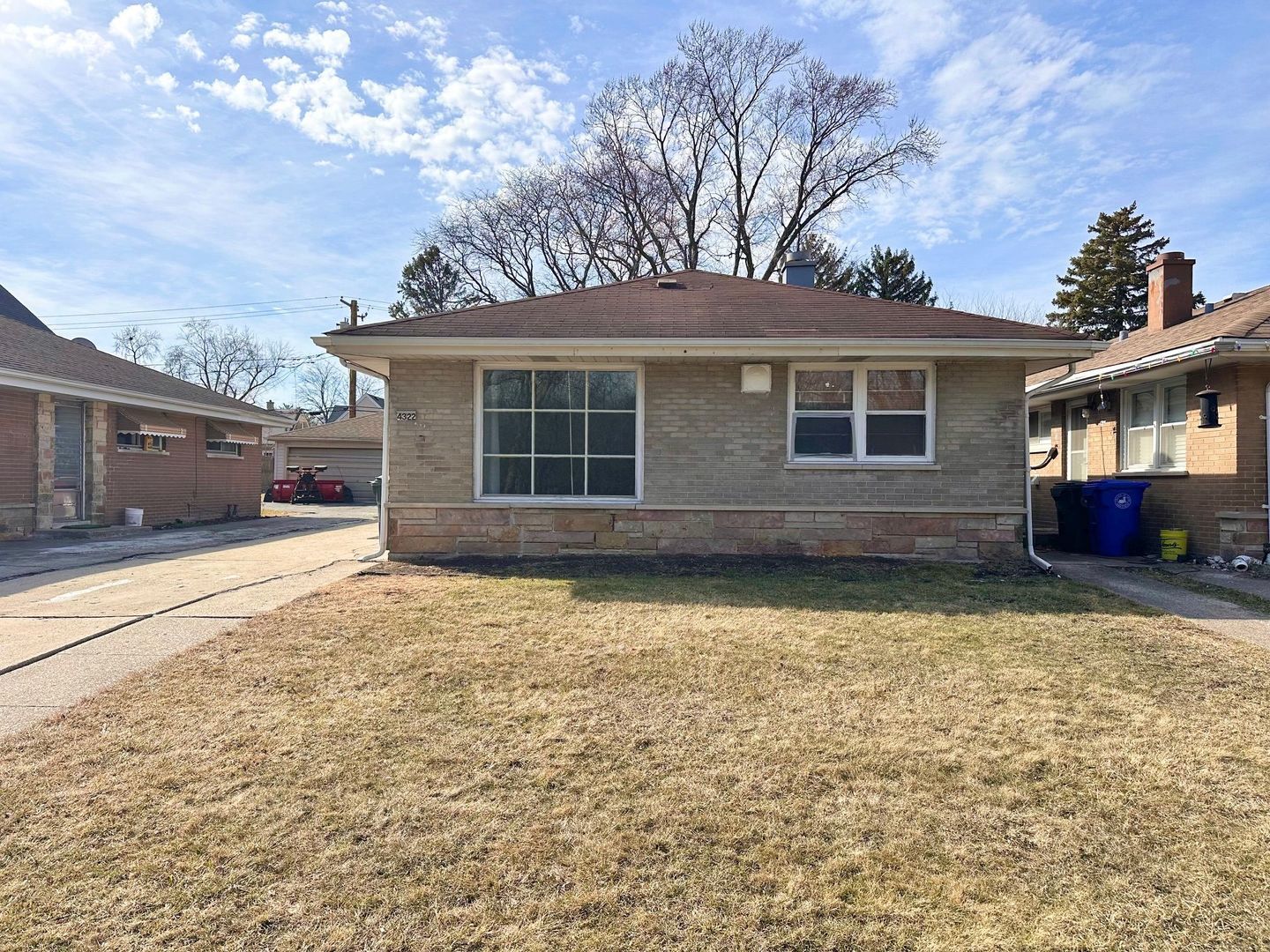 4322 Oak Avenue — Lyons, IL 60534