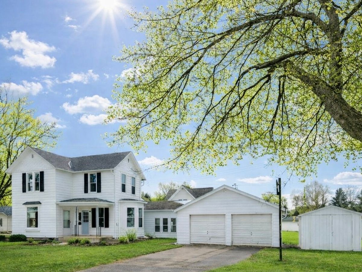 406 Balsam Street, Forreston, IL 61030