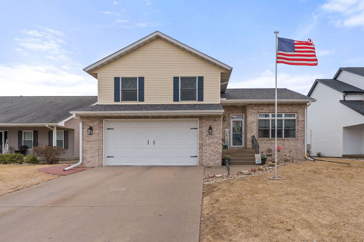 4703 13th Street, Davenport, IA 52804