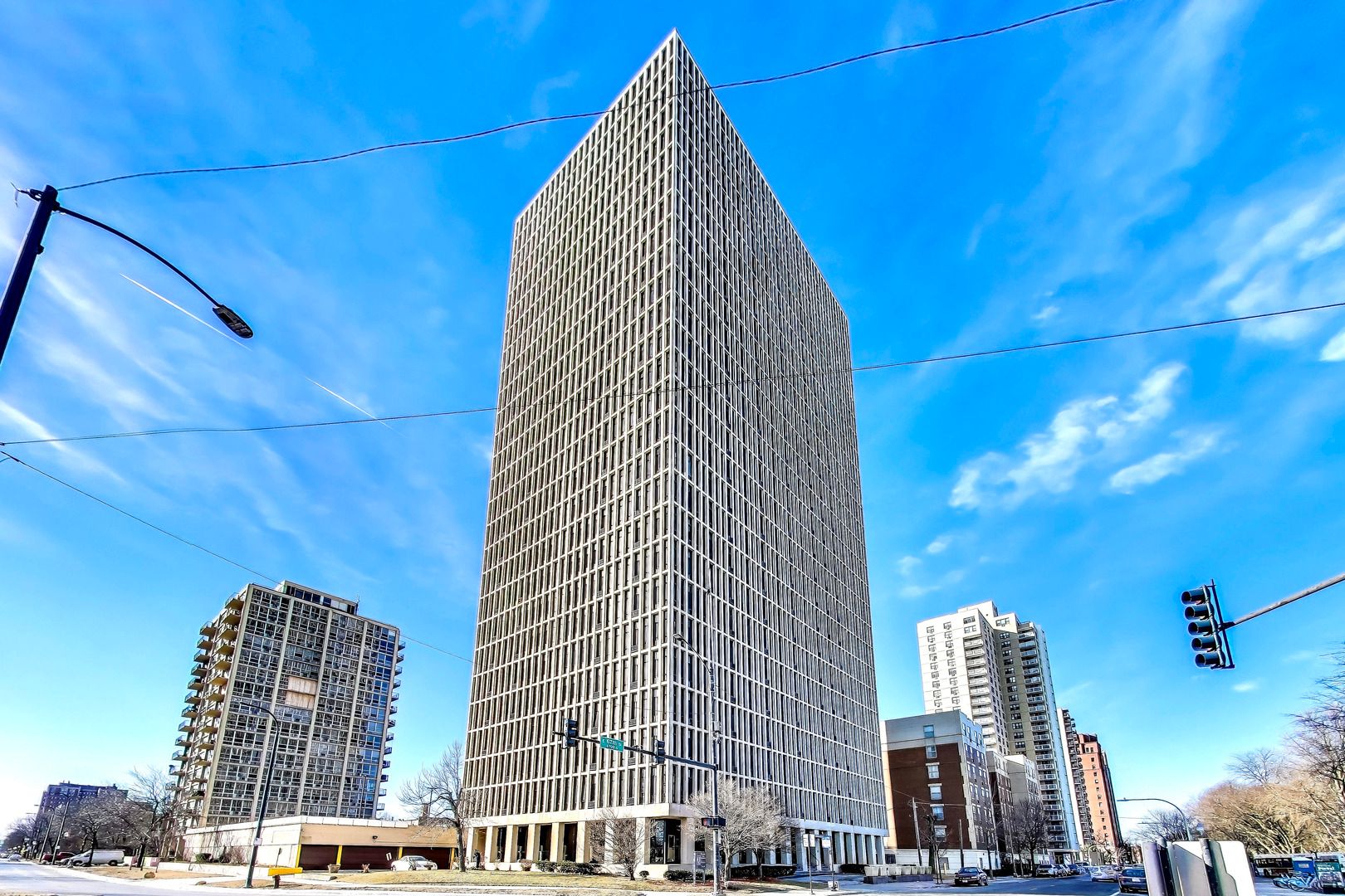 6700 S South Shore Drive #17C — Chicago, IL 60649