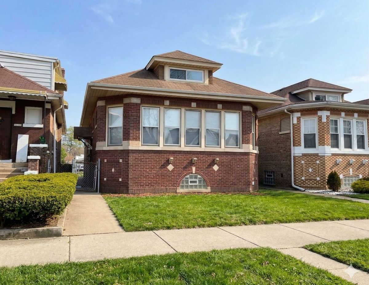 10440 Sangamon Street, Chicago, IL 60643