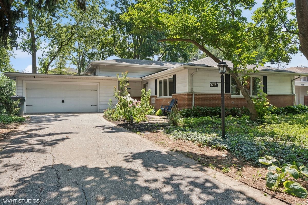 3415 Ralmark Lane, Glenview, IL 60026