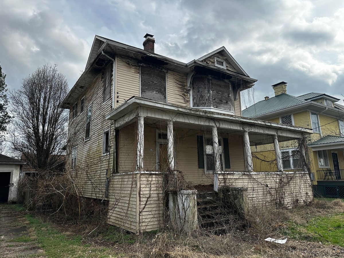 617 27th Street, Cairo, IL 62914