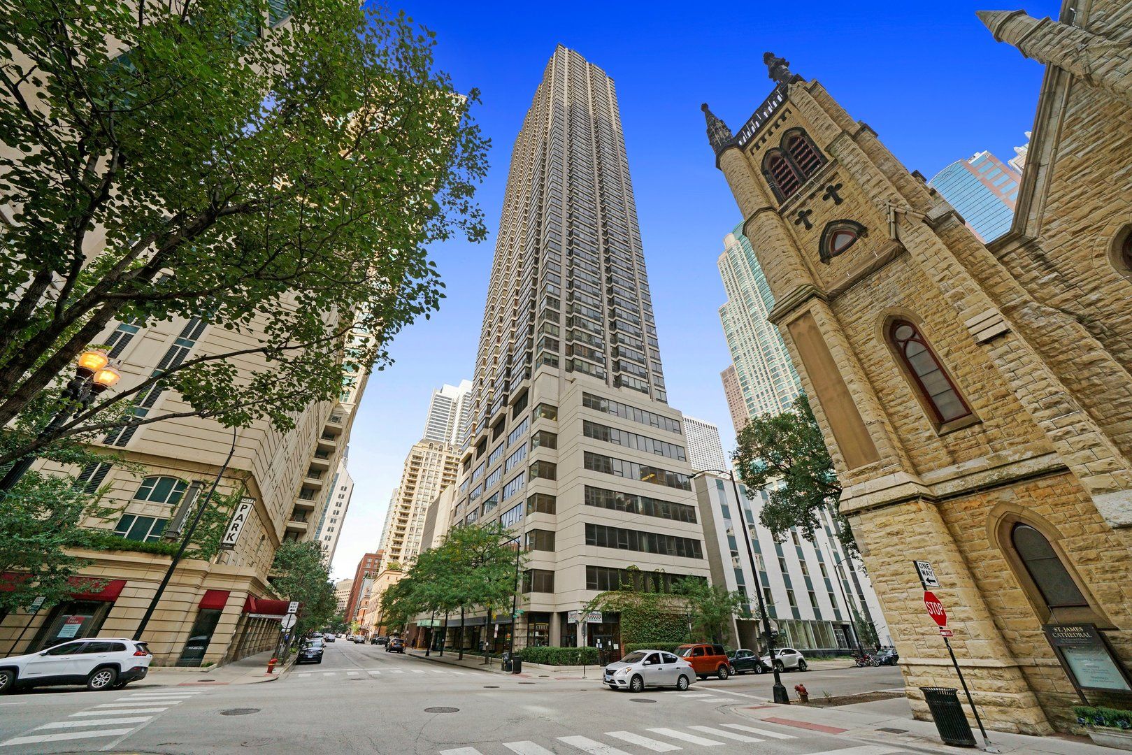 30 E HURON Street #5306 — Chicago, IL 60611