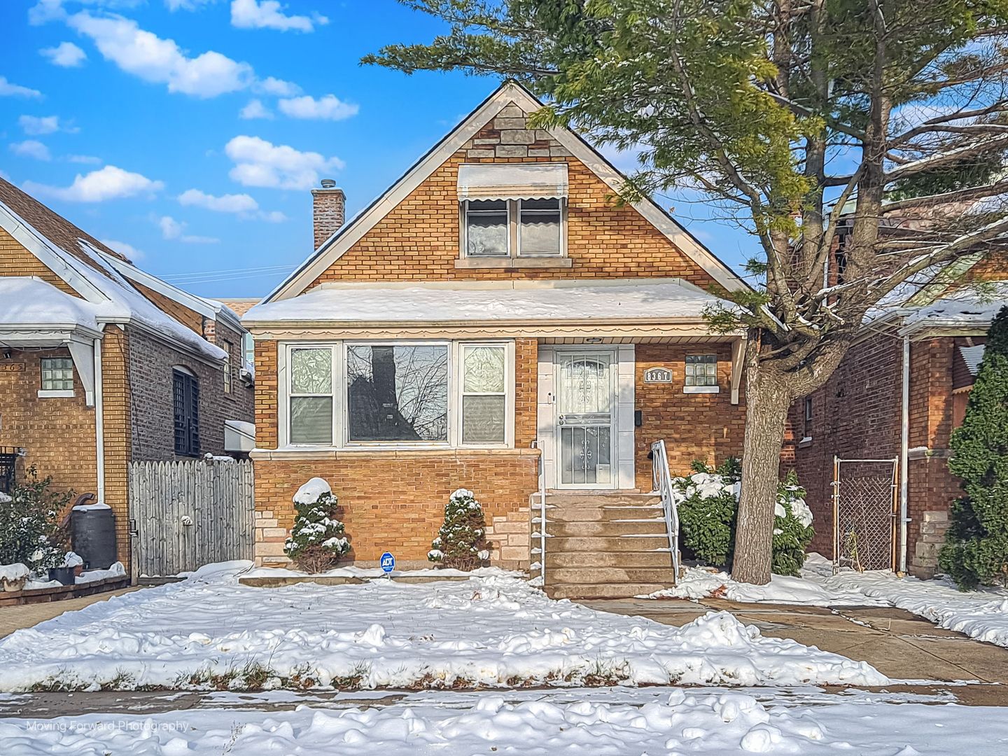 8367 S Baltimore Avenue — Chicago, IL 60617