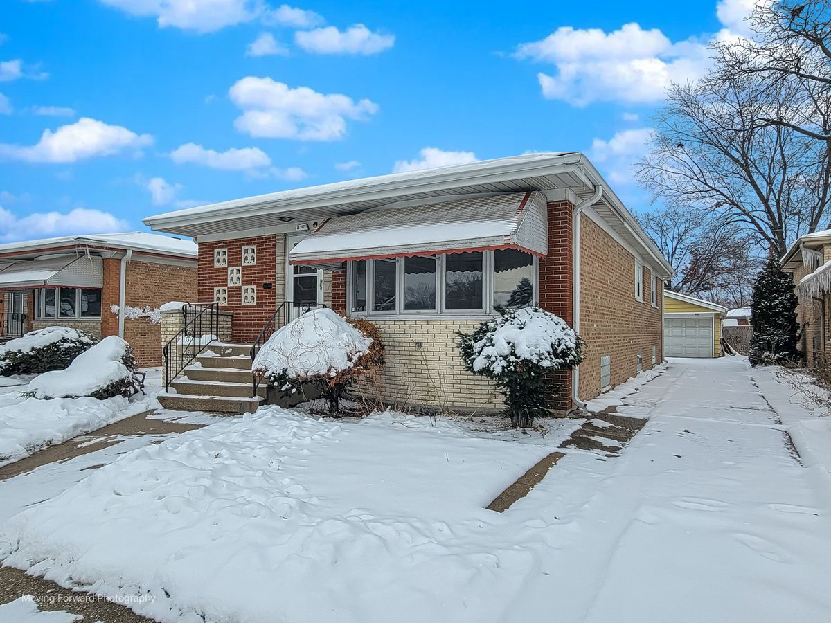 15707 Cottage Grove Avenue, Dolton, IL 60419
