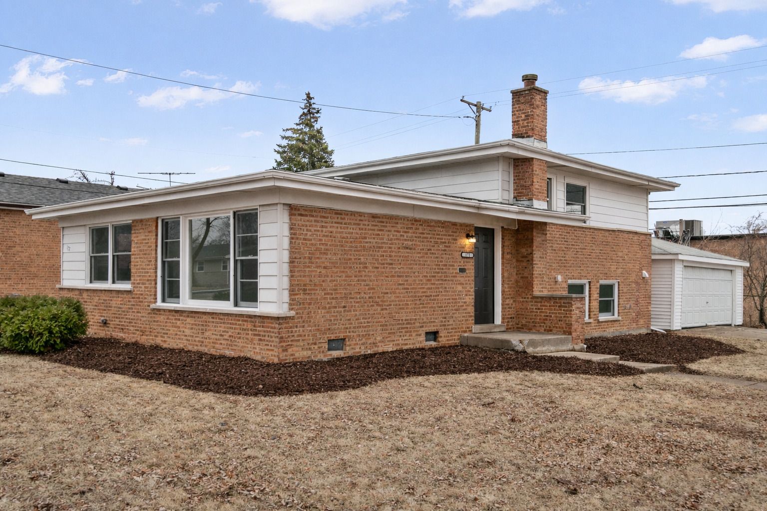 172 Strieff Avenue — Chicago Heights, IL 60411