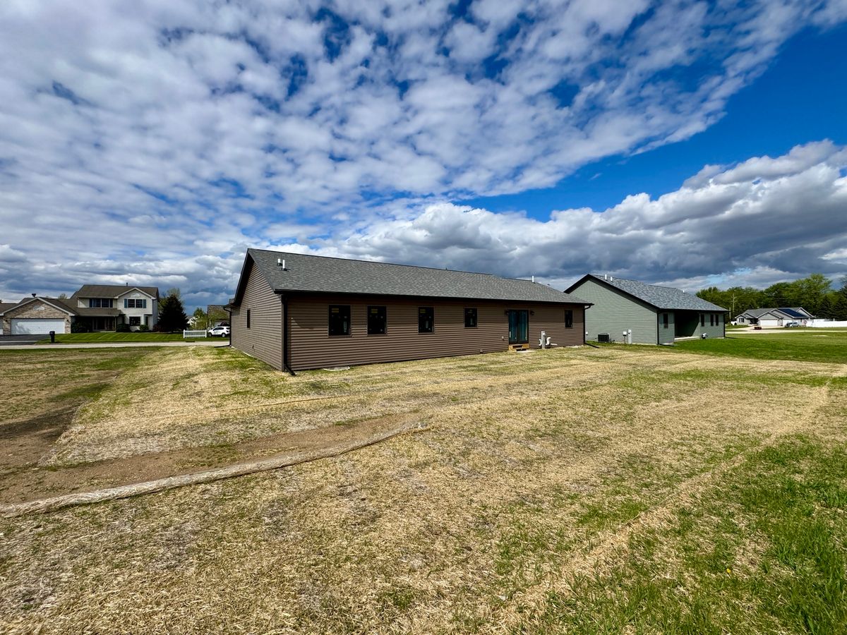 542 Heritage Drive, Stillman Valley, IL 61084