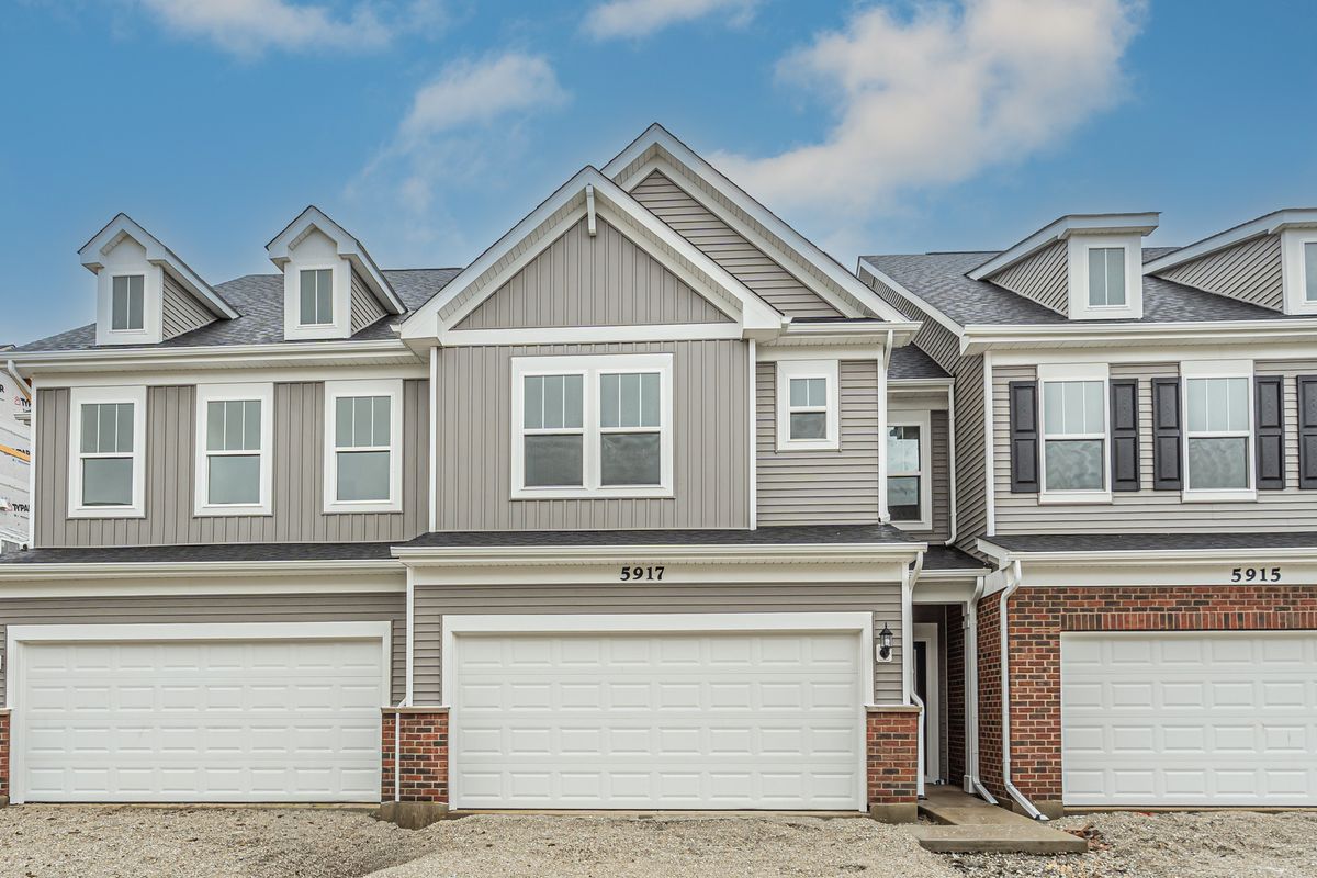 5917 Hawkweed Drive, Naperville, IL 60564