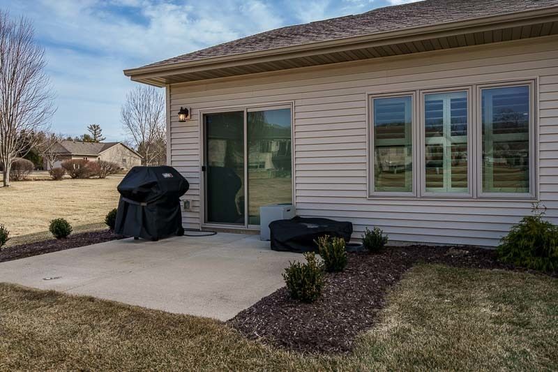 6254 White Berry Lane, Loves Park, IL 61111