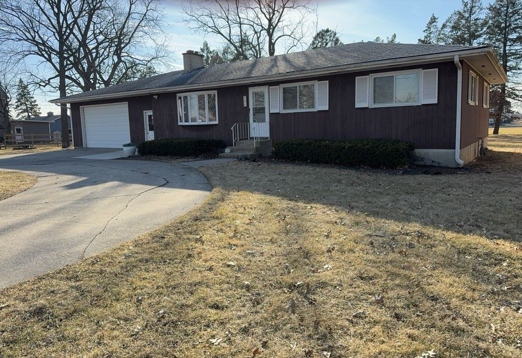 580 State Street, Hampshire, IL 60140