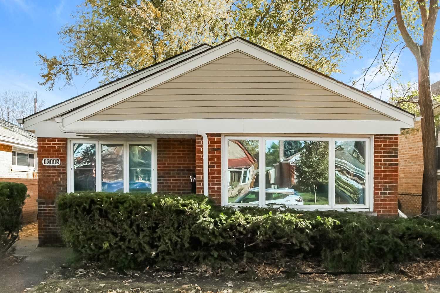 10115 S California Avenue — Chicago, IL 60655