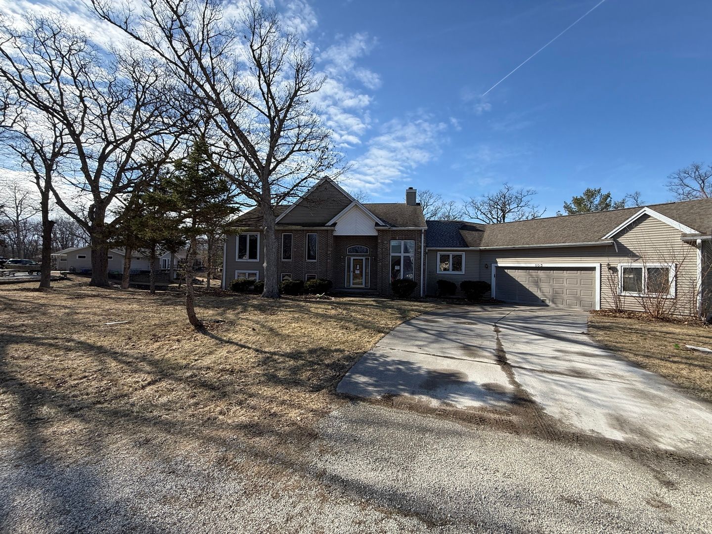 103 Chickasaw Lane — Loda, IL 60948