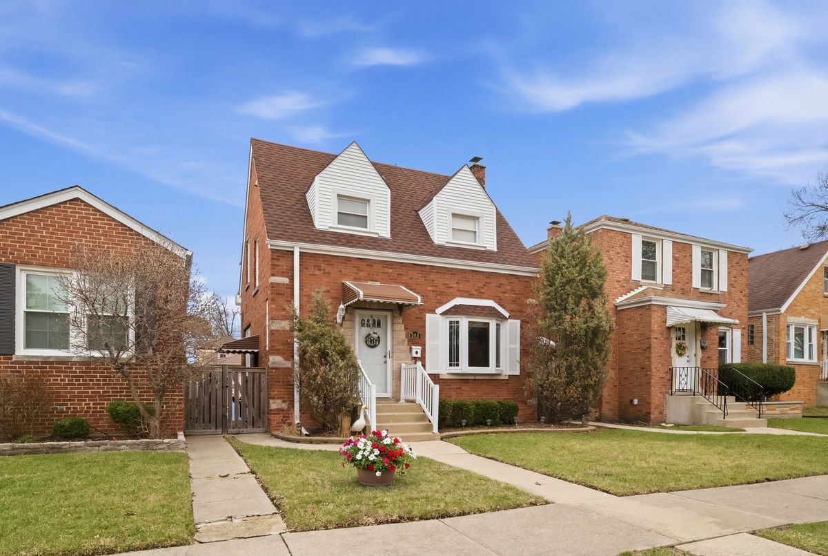5115 Newland Avenue, Chicago, IL 60656