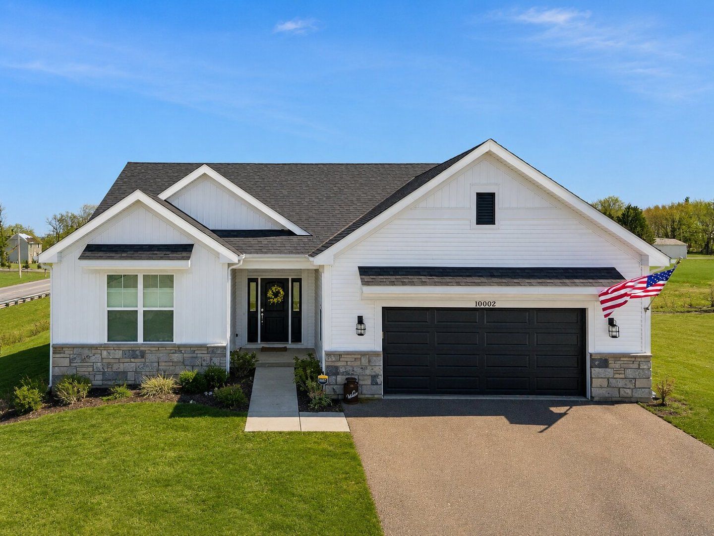 10002 Woodland Drive — Hebron, IL 60034