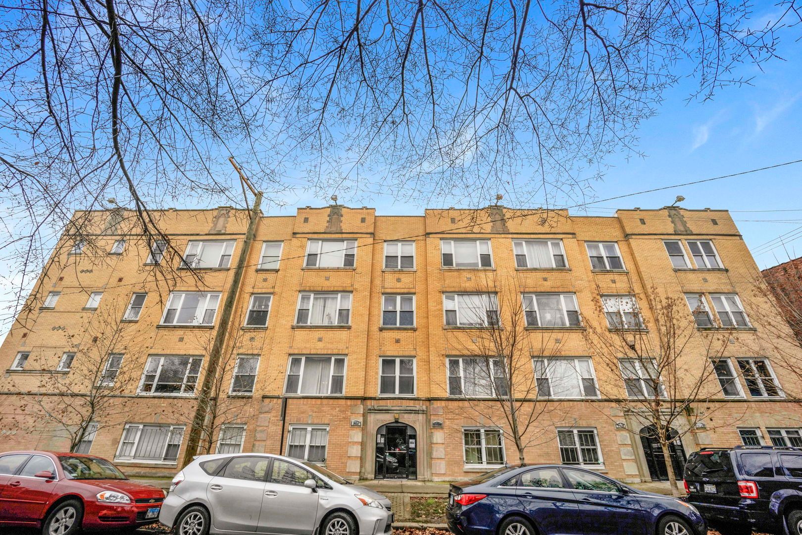 2737 W LeMoyne Street #B — Chicago, IL 60622