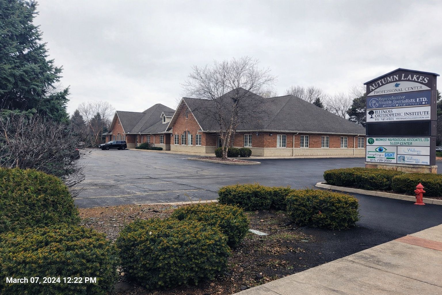 1523 Essington Road — Joliet, IL 60435