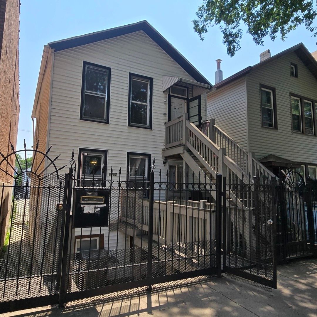 1817 21st Street, Chicago, IL 60608