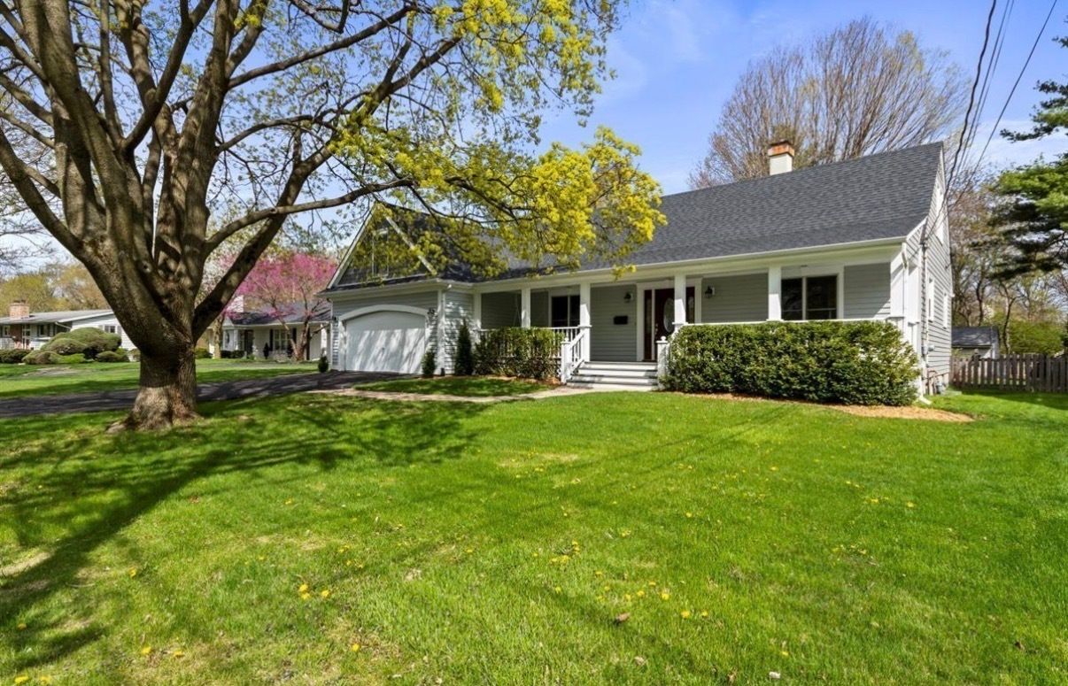 747 Cheever Avenue — Geneva, IL 60134