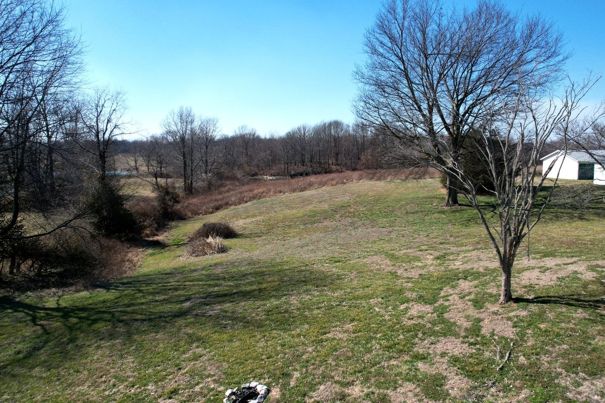 2919 Feather Trail Road, Olmsted, IL 62970