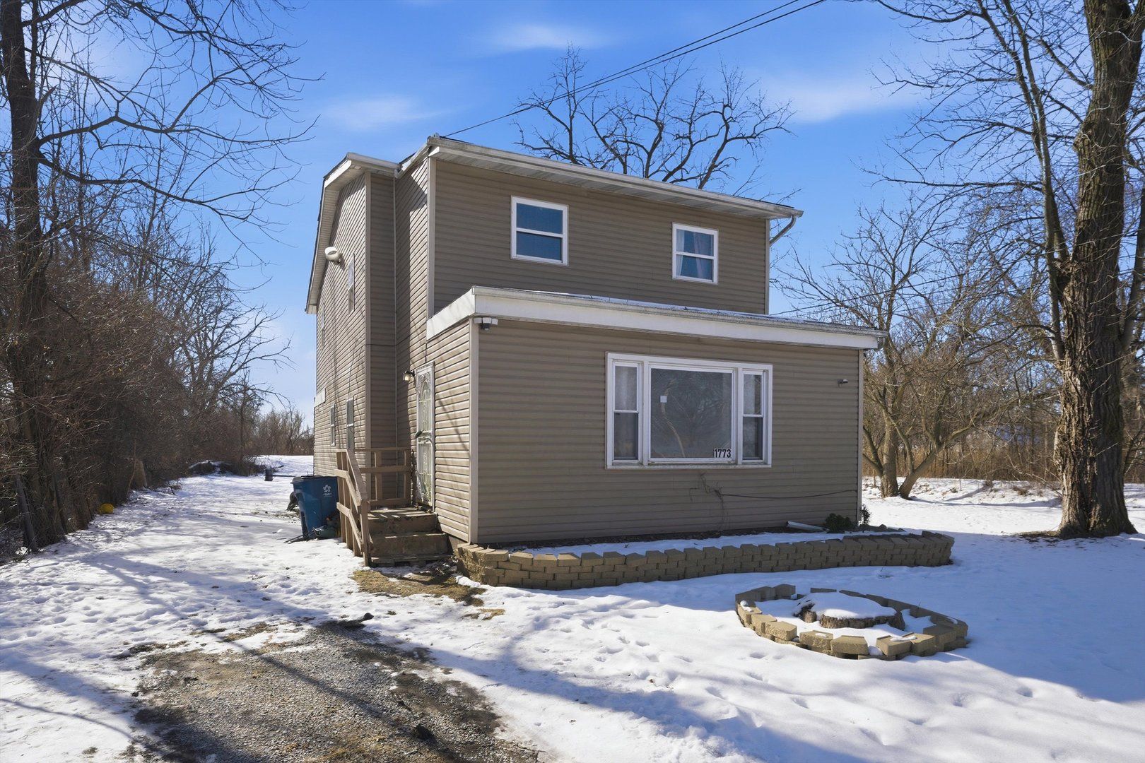 1773 E 158th Street — South Holland, IL 60473