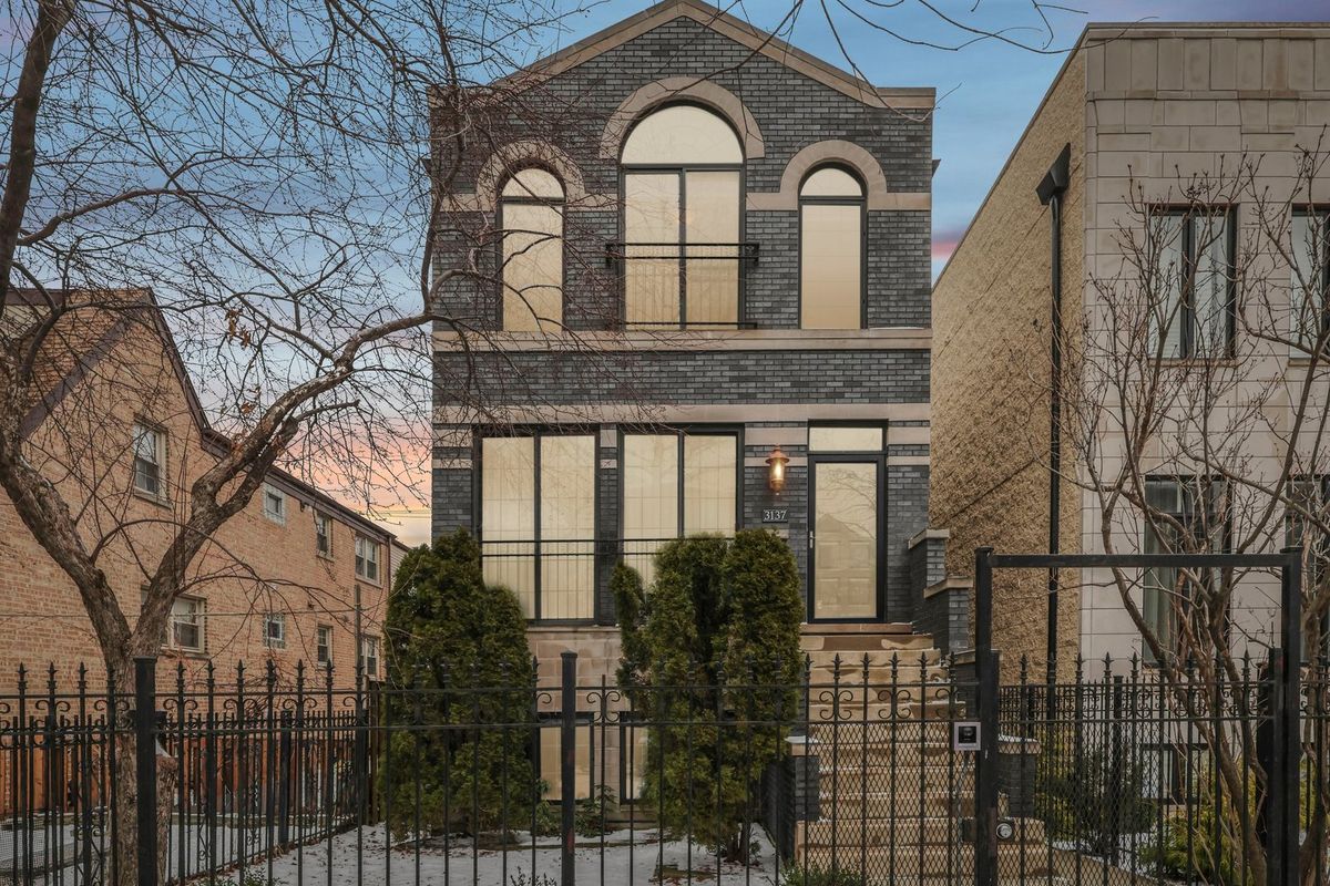 3137 Spaulding Avenue, Chicago, IL 60618