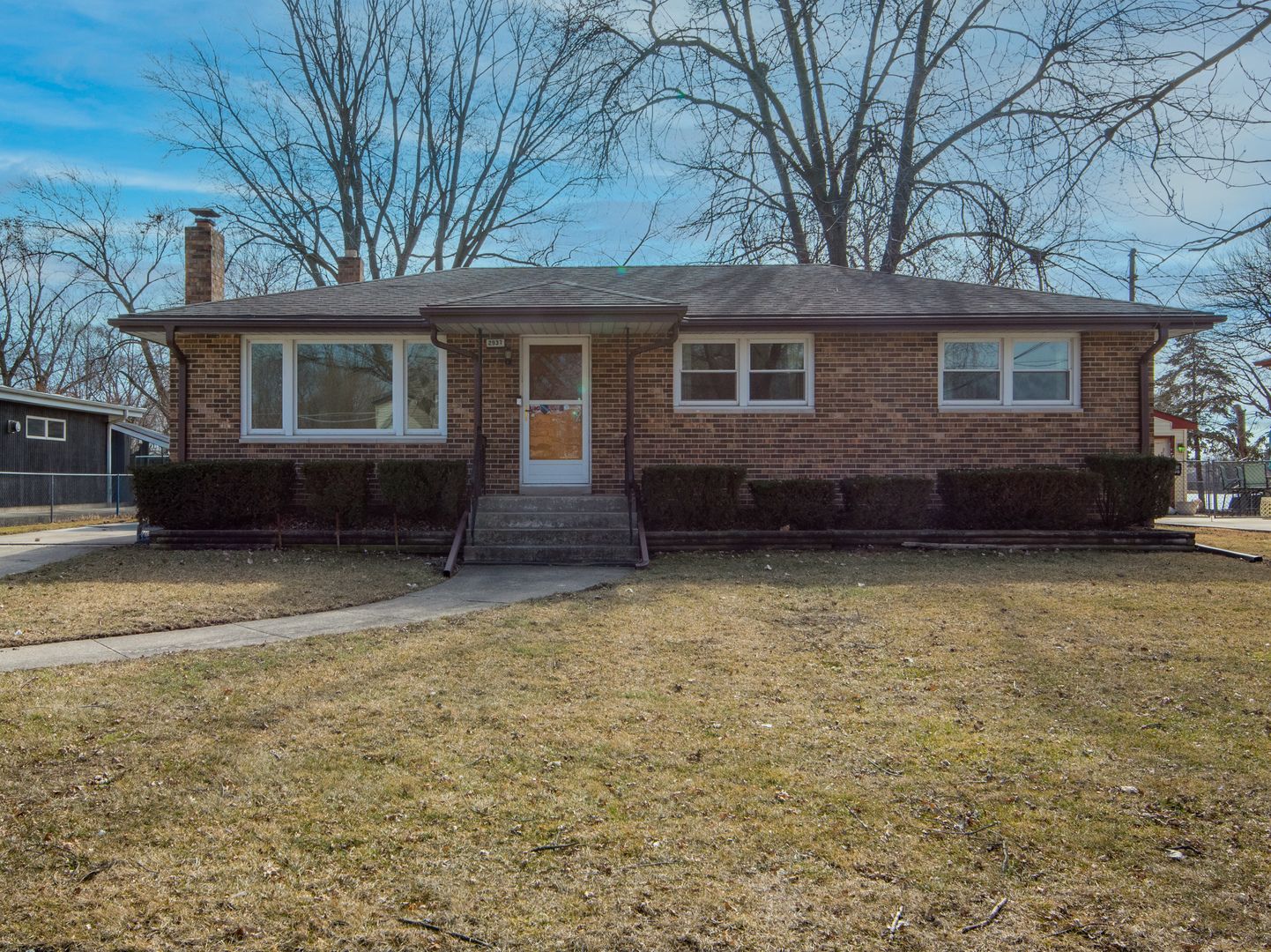 2937 172nd Street — Lansing, IL 60438