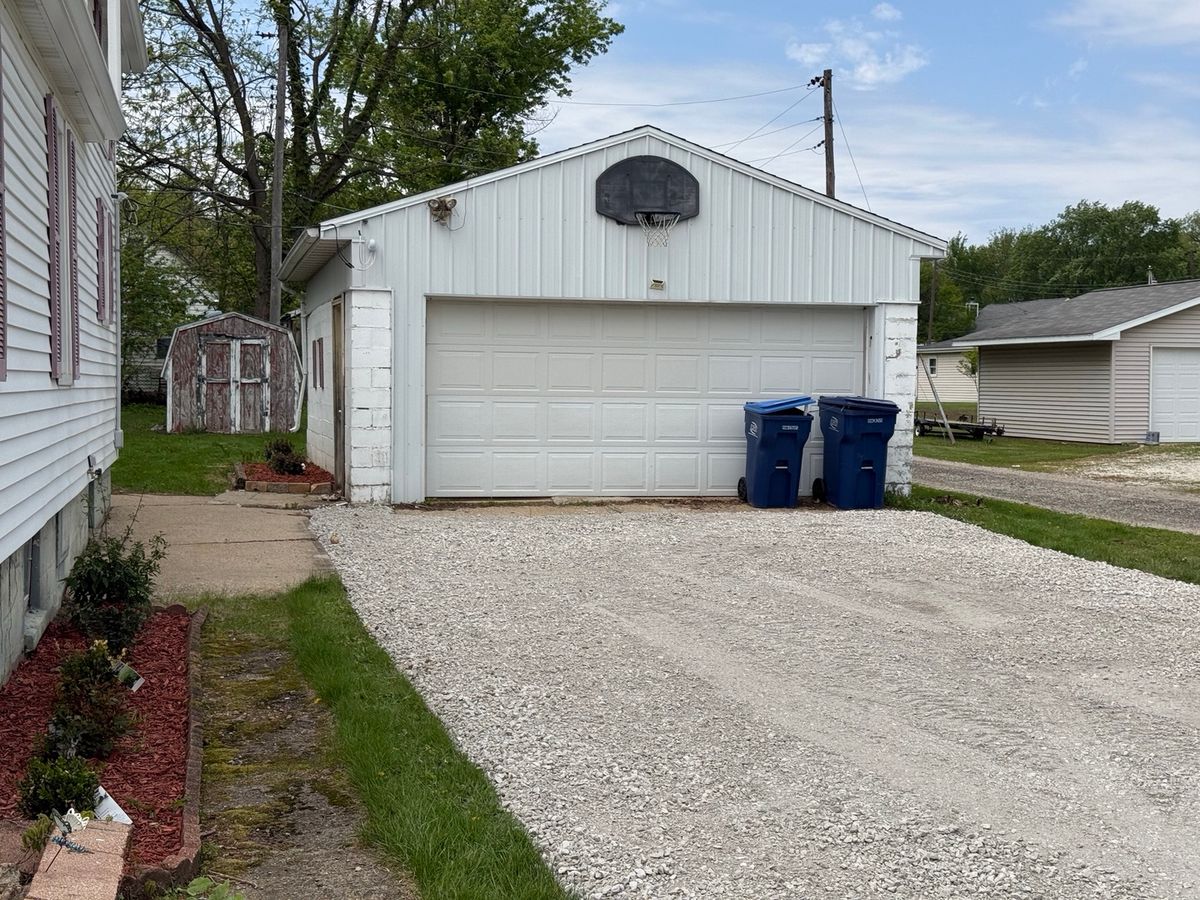406 S Willow Street, Granville, IL 61326