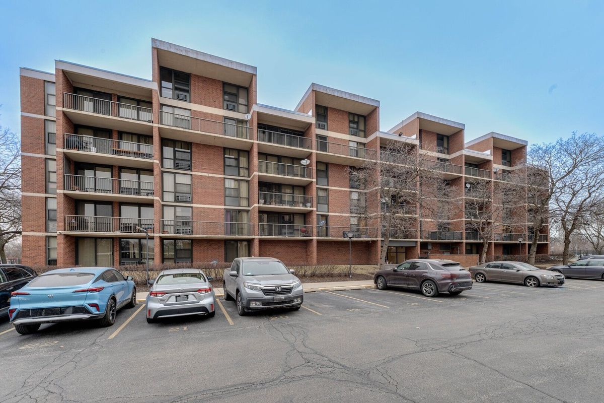 2941 Michigan Avenue, Chicago, IL 60616