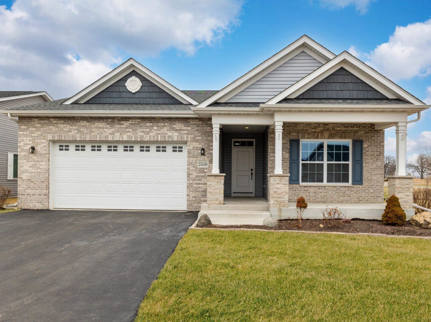 25550 S Sara Court — Channahon, IL 60410