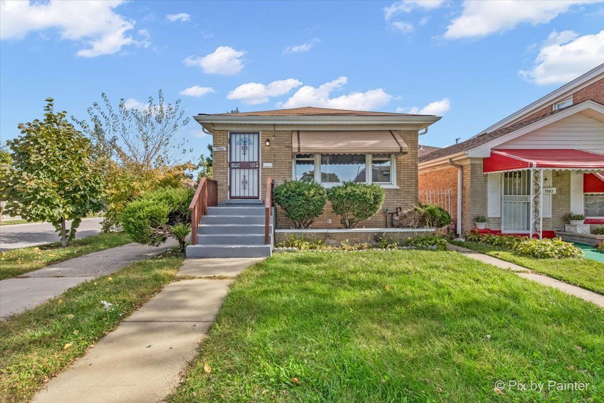 7301 Seeley Avenue, Chicago, IL 60636