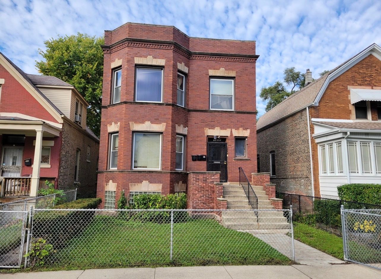 7428 S Princeton Avenue — Chicago, IL 60621