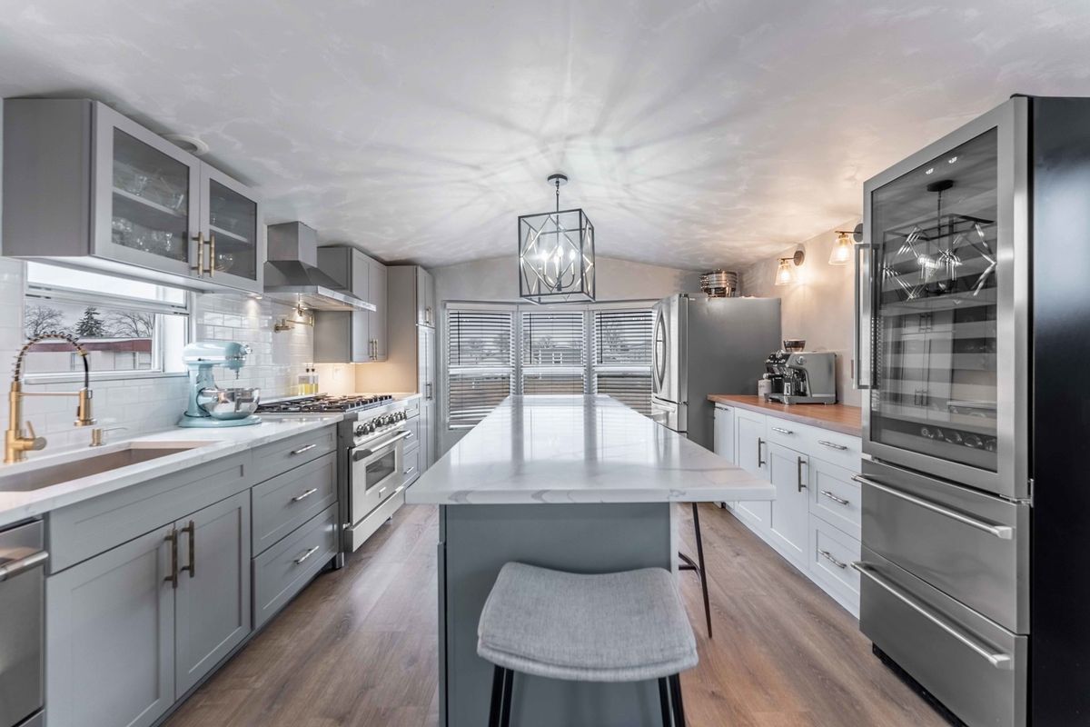 106 8th Avenue, Bartlett, IL 60103